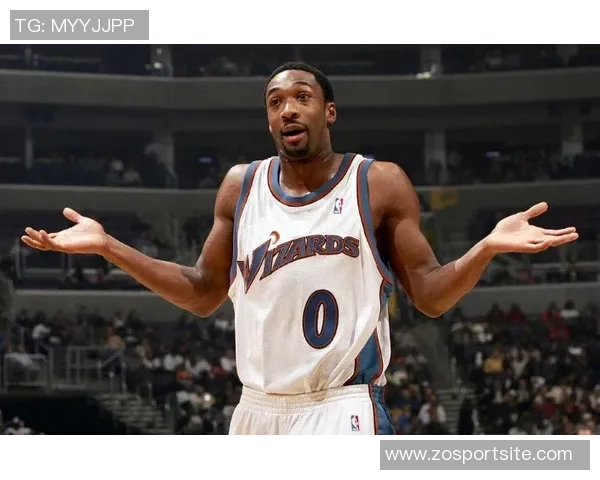 尼克杨批评托马斯布克自私不传球阿里纳斯同样如此 尼克杨批评托马斯布克自私不传球阿里纳斯同样如此